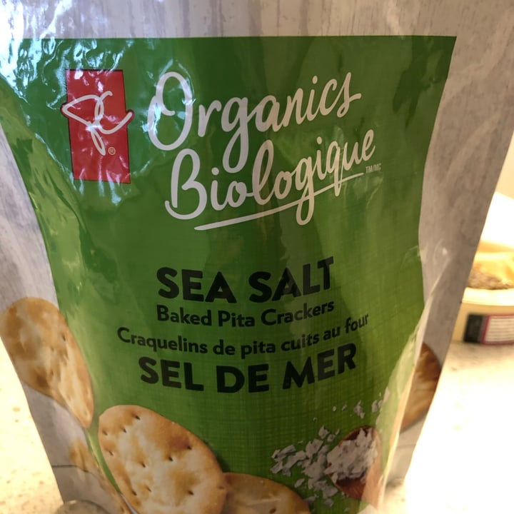 photo of PC Organics Sea Salt Baked Pita crackers shared by @sueprozak on  15 Mar 2024 - review