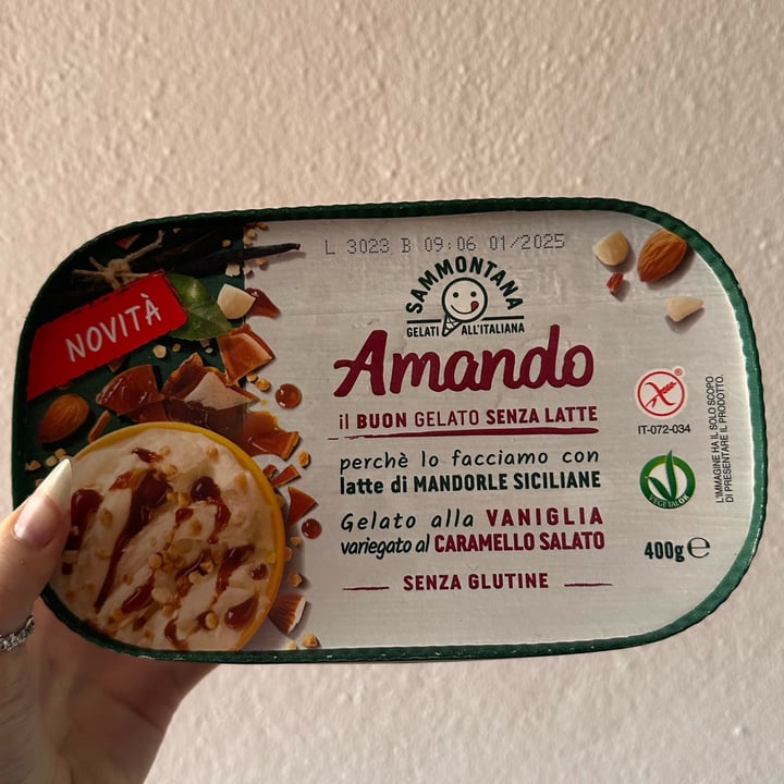 photo of Sammontana amando caramello salato shared by @soniamartini on  29 Apr 2024 - review