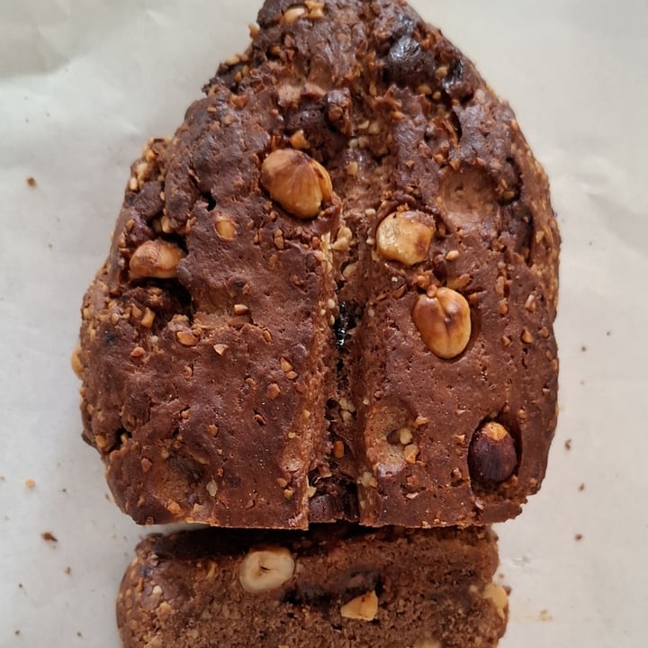 photo of Chiere - Pane Pizza Piacenza pane cioccolato e nocciole shared by @markmv75 on  03 Aug 2025 - review
