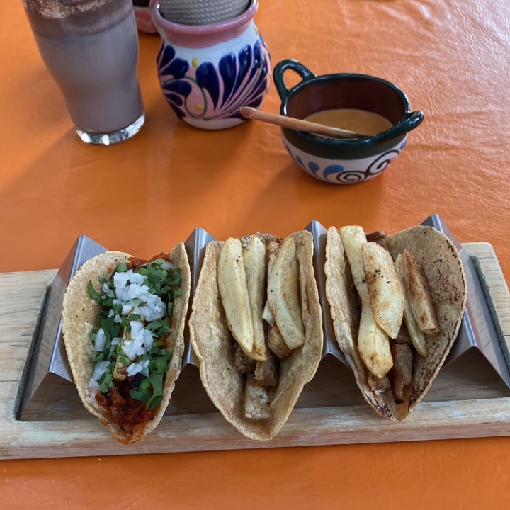 photo of Veggicano Comida & Tienda Trilogía De Tacos shared by @mimiceron on  21 Oct 2023 - review
