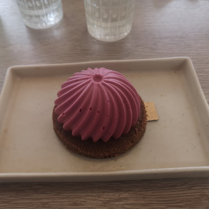 photo of Amour patisserie vegetale Jack shared by @aleveganfoodlover on  29 Apr 2024 - review