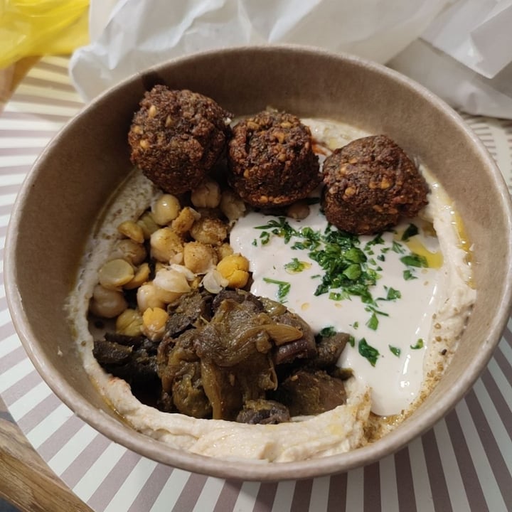 hummusbar RING MALL в.з. Симеоново север, Sofia, Bulgaria Hummus With