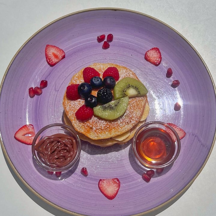 photo of Crēme Café Vegan fried egg on toast shared by @superiormoose41 on  16 Apr 2025 - review