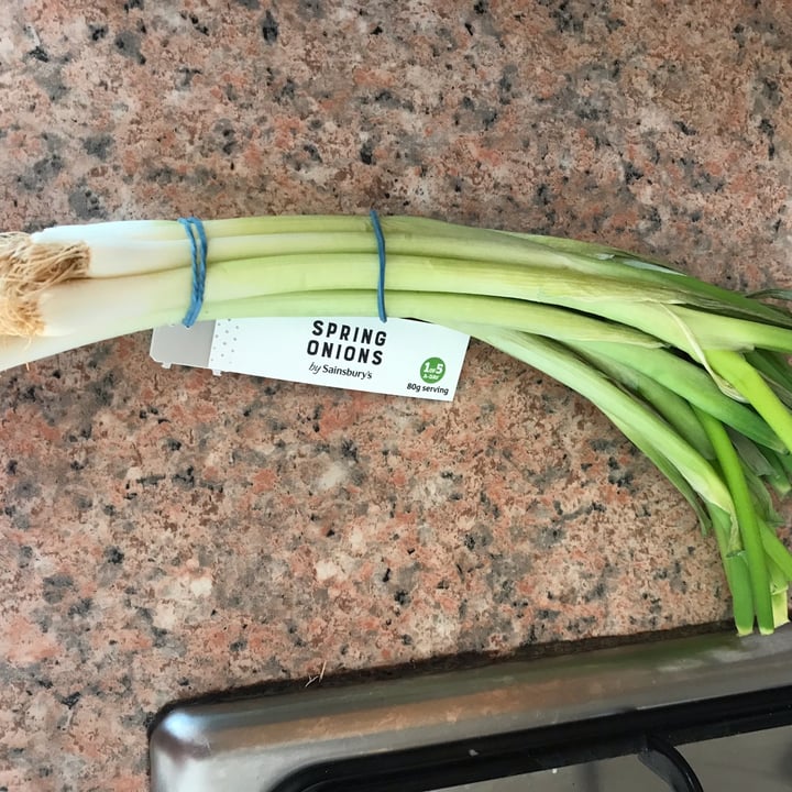photo of Sainsbury's spring onions shared by @scottye on  10 May 2024 - review