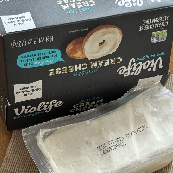 photo of Violife Creamy Cheese shared by @helke on  16 Jul 2024 - review