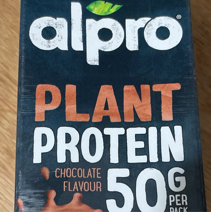 photo of Alpro plant protein 50gr chocolate flavour shared by @barbargo on  30 Jan 2024 - review