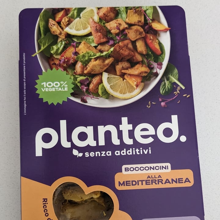 photo of planted.chicken bocconcini alla mediterranea shared by @chiaraabillion on  09 Apr 2024 - review