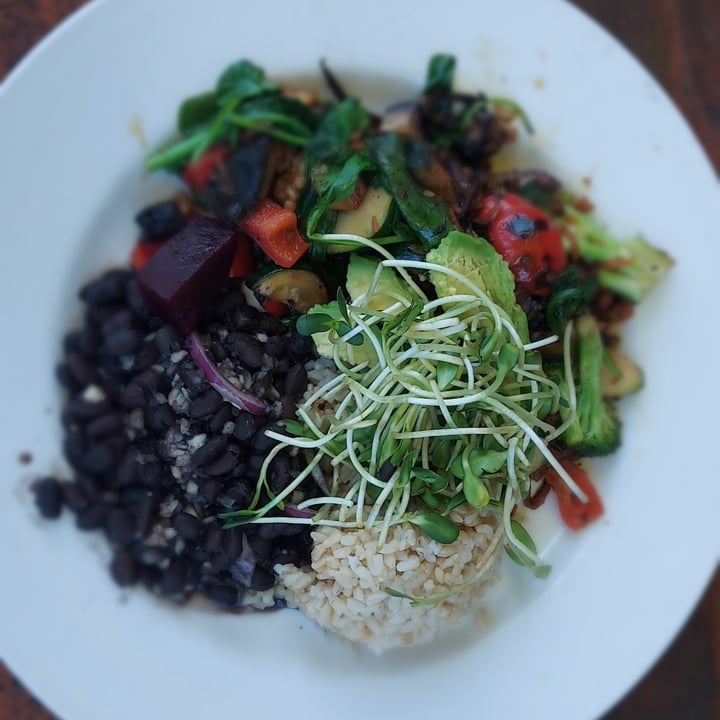 photo of The Beet Box Cafe Healthy Plate of Food shared by @pucky on  06 May 2024 - review