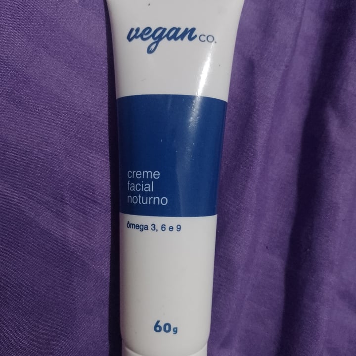 photo of Vegan Co creme facial noturno shared by @passionaterabbit49 on  16 Jan 2024 - review
