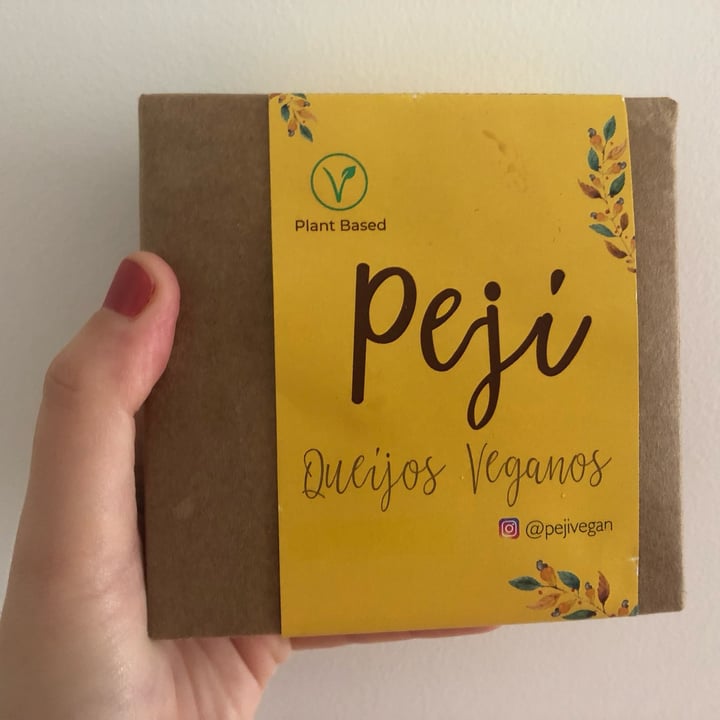 photo of Peji Vegan Queijo de Pistache e Nozes shared by @paulaliro on  25 Sep 2024 - review