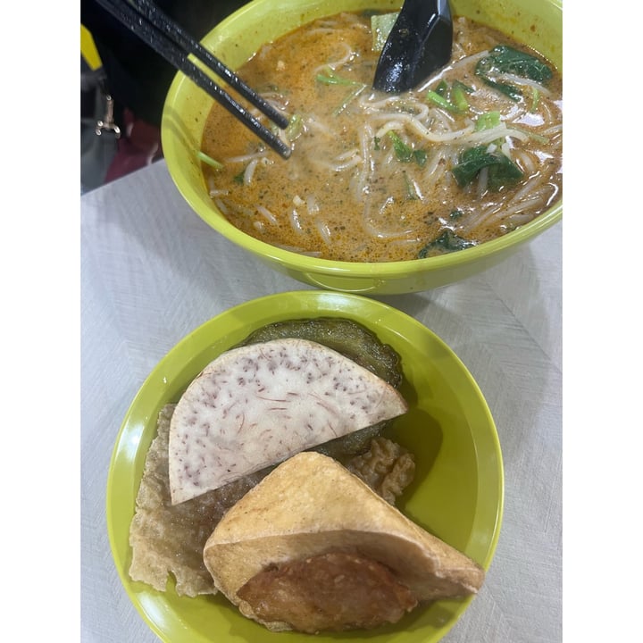Daily Green 吉祥素 Lor Chuan Singapore Yong Tau Foo Set A with Laksa