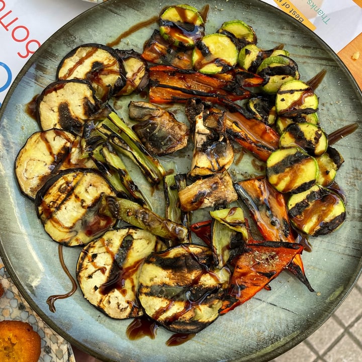 photo of Μανταλάκι Καφέ Μεζεδοπωλείο Baked Vegetables shared by @argiroulios on  07 Apr 2024 - review