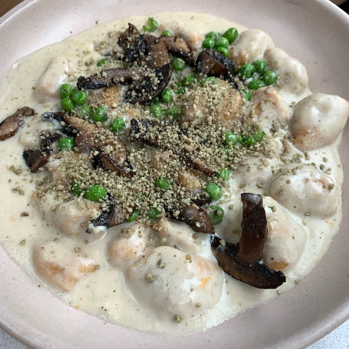 photo of Mudrá risotto de hongos y salsa shared by @signorinaluciana on  23 Jan 2025 - review
