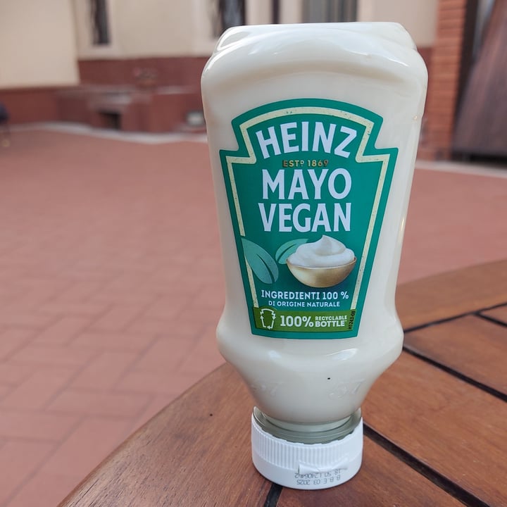 photo of Heinz Mayo Vegan shared by @elenabersan on  22 Jun 2024 - review