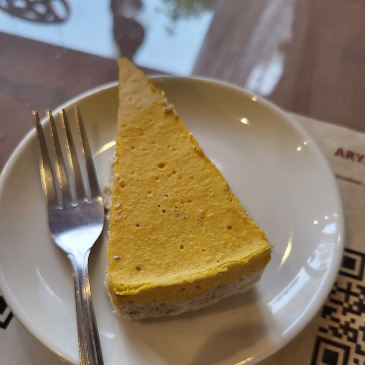 photo of Arya Bhavan Raw Organic Mango Cake shared by @acastillon on  20 Apr 2024 - review