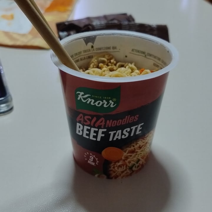 photo of Knorr asia noodles beef taste shared by @sereseriveg on  07 Aug 2025 - review