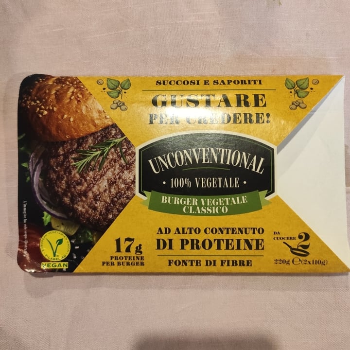 photo of Unconventional Burger Vegetale Classico - Classic Burger shared by @bibi51 on  06 Oct 2023 - review