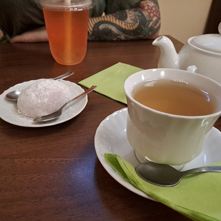 photo of Tea in Italy Tè + Mochi shared by @kristhesfiguz on  29 Aug 2023 - review