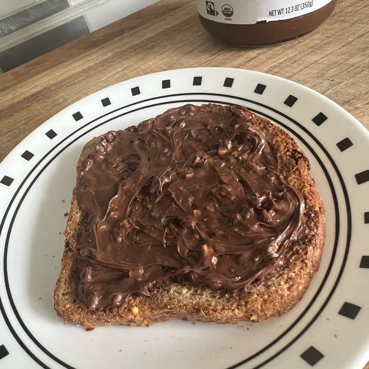 photo of Vego Fine Hazelnut Chocolate Spread Crunchy  shared by @devouringveg on  07 Jun 2025 - review