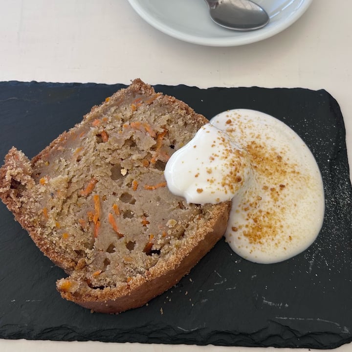 photo of Holy Beach carrot cake shared by @ilariaqualcosa on  27 Jul 2025 - review
