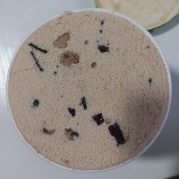 photo of Ben & Jerry's Cookies On Cookie Dough Non-Dairy Ice Cream shared by @punilu on  26 Jun 2024 - review
