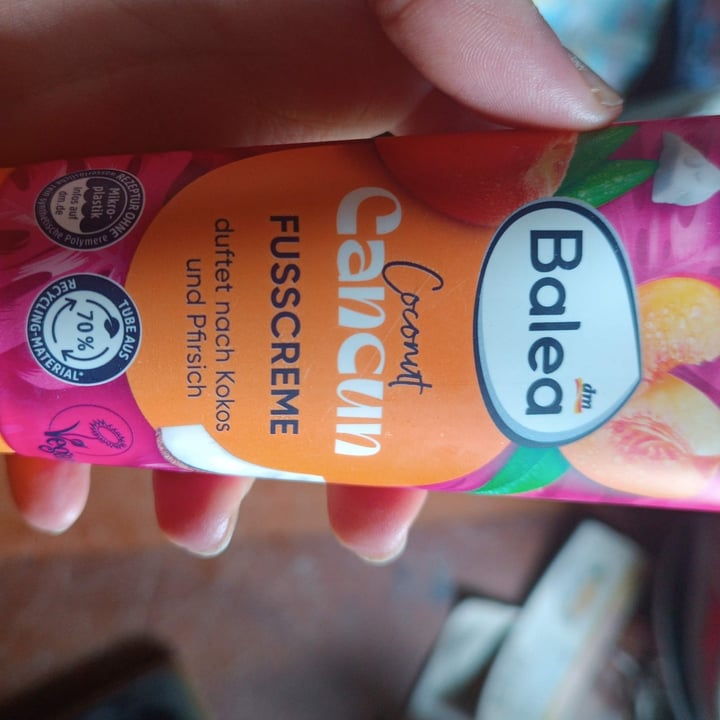 photo of Balea fusscreme coconut cancun shared by @feistyfuneral on  24 May 2025 - review