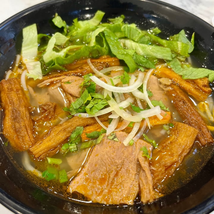 photo of VeganPho - Lucky Plaza Spicy Beef Noodles 辣椒牛肉面 shared by @ziggyradiobear on  27 Jan 2024 - review