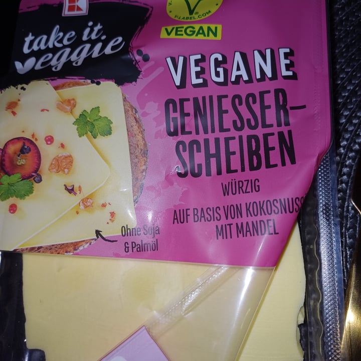 photo of Kaufland Take it Veggie Geniesser-Scheiben würzig shared by @lapaola on  08 Aug 2024 - review