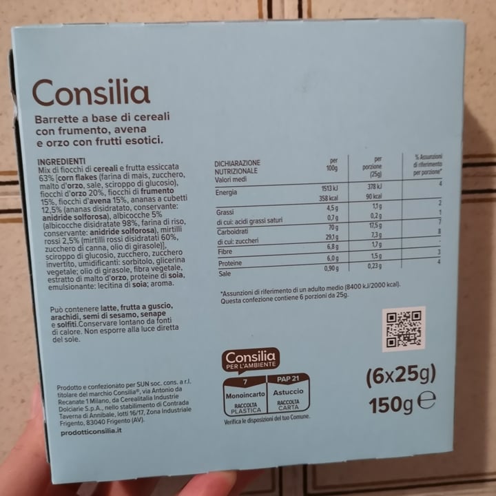 photo of Consilia barrette Muesli Mix Frutti Esotici shared by @aleveganfoodlover on  08 May 2024 - review