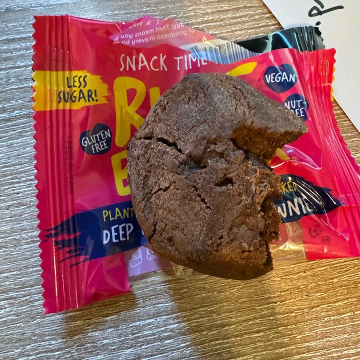 photo of Rule Breaker Snacks deep chocolate brownie shared by @ashtothexo on  17 Dec 2023 - review
