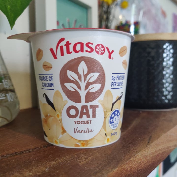 photo of Vitasoy oat yogurt - vanilla shared by @cruzilla on  03 Nov 2023 - review