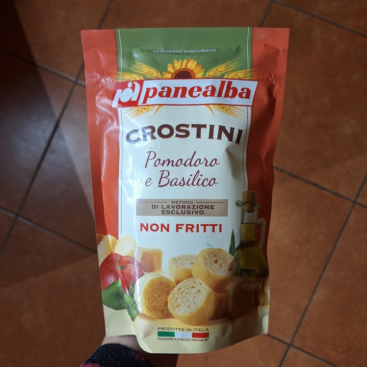 photo of Panealba Crostini basilico e pomodoro shared by @ola96 on  06 Oct 2025 - review