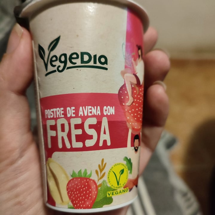 photo of Vegedia Postre De Avena Con Fresa Yogurt shared by @georgina722 on  27 Mar 2024 - review