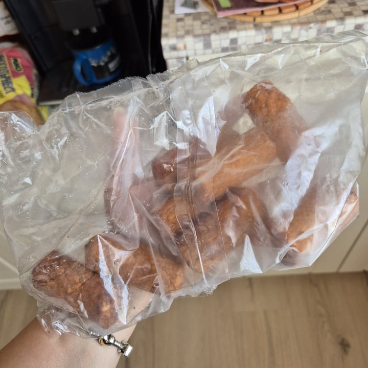 photo of Vemondo Vegan cevapcici shared by @flouredfingers on  16 Aug 2025 - review