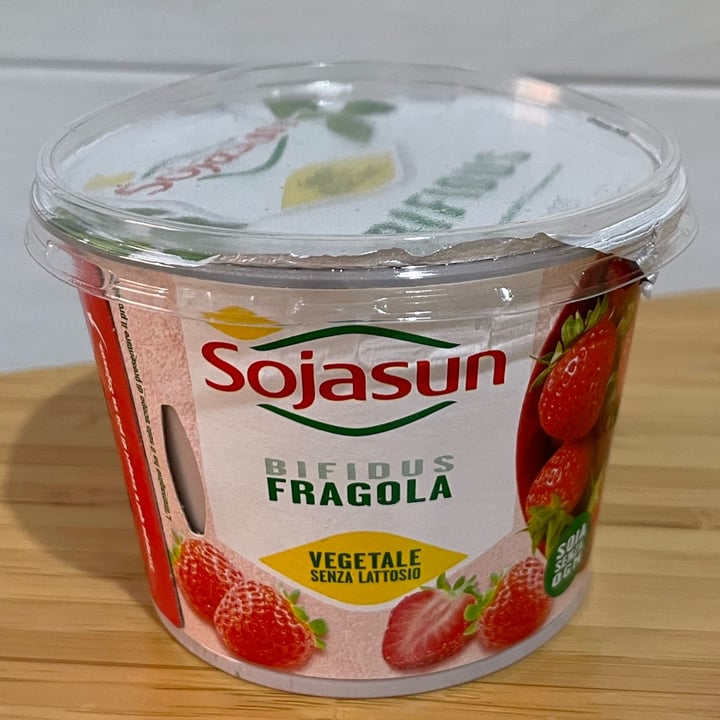 photo of Sojasun bifidus fragola shared by @elle10 on  18 Sep 2023 - review