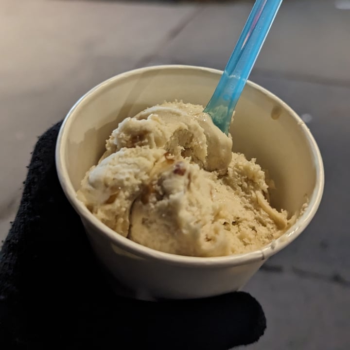 photo of La Beignerie Nuts And Maple Ice Cream shared by @christellev on  18 Feb 2024 - review