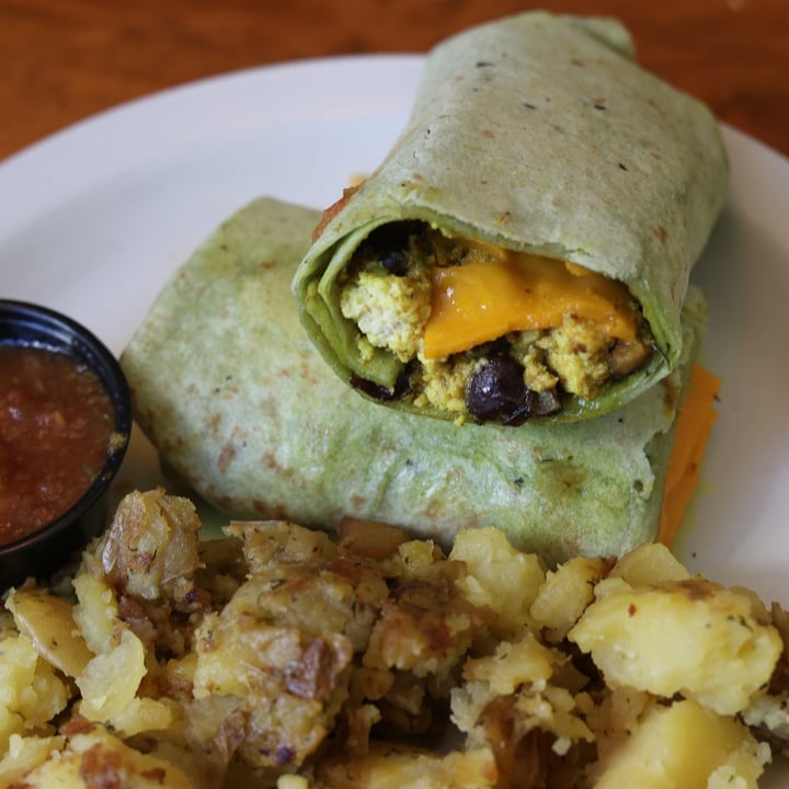 photo of Butter Café Vegan Breakfast Burrito shared by @lizmaselli on  07 Apr 2024 - review