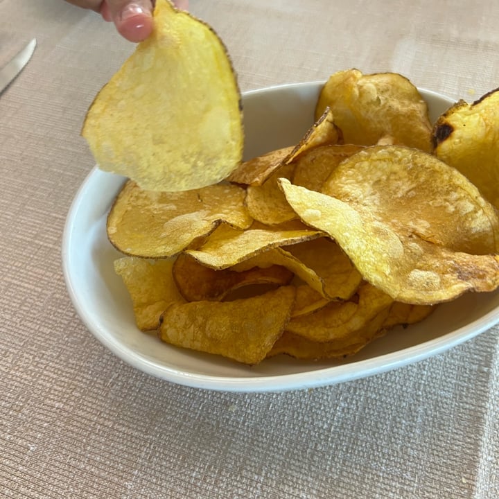 photo of Due Ponti Restaurant chips patate shared by @aananga on  18 Aug 2023 - review