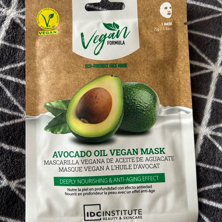 photo of IDC Institute Beauty & Skincare Avocado Oil Vegan Mask shared by @elyqs on  18 Oct 2024 - review