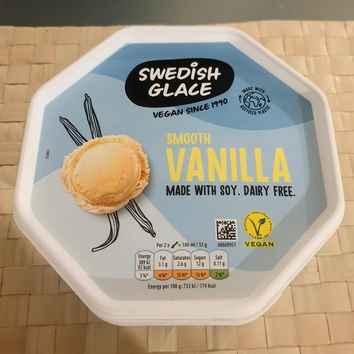 photo of Swedish Glace Smooth Vanilla Icecream shared by @esha16 on  27 Mar 2024 - review