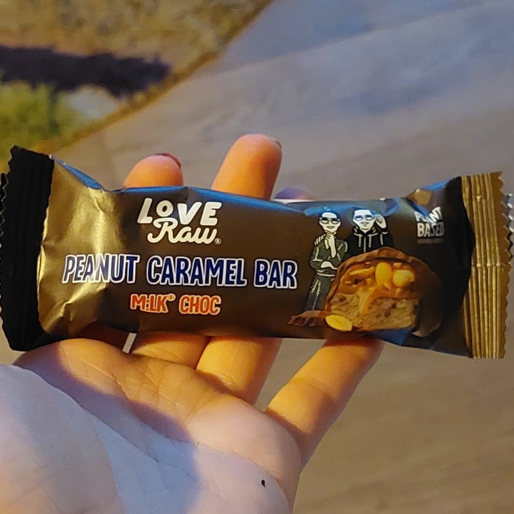 photo of LoveRaw Peanut Caramel Bar shared by @frendssnotfood on  02 Jan 2024 - review