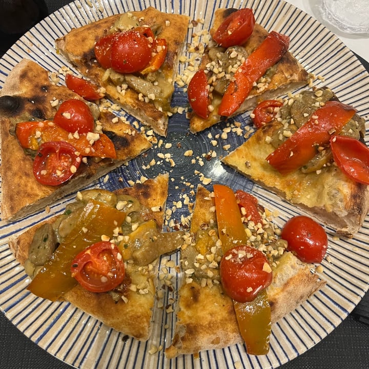 photo of Umami Ristorante Pizzeria Pizza vega shared by @caterinaviti on  12 Apr 2025 - review