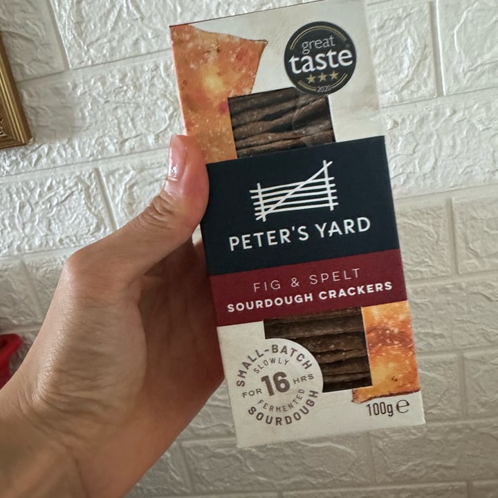 photo of Peter’s Yard FIG & SPELT SOURDOUGH CRACKERS shared by @csquaree on  05 May 2024 - review