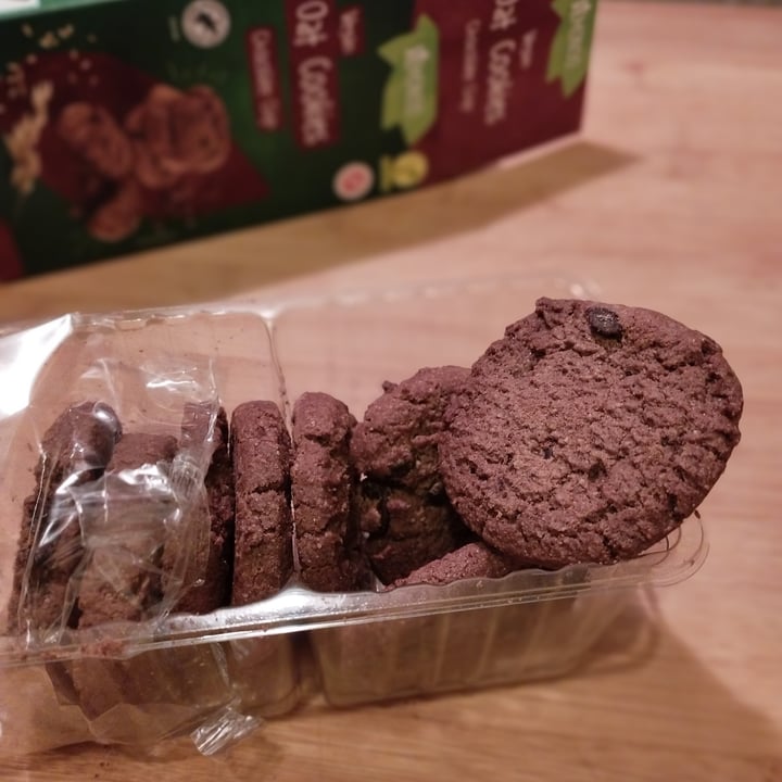 photo of Vemondo vegan oat cookies chocolate chip shared by @rosy71 on  25 Feb 2024 - review