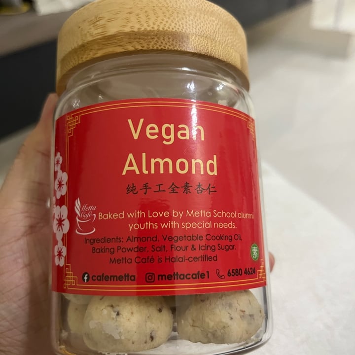 photo of Metta Cafe Vegan Almond Cookies shared by @soy-orbison on  10 Feb 2024 - review