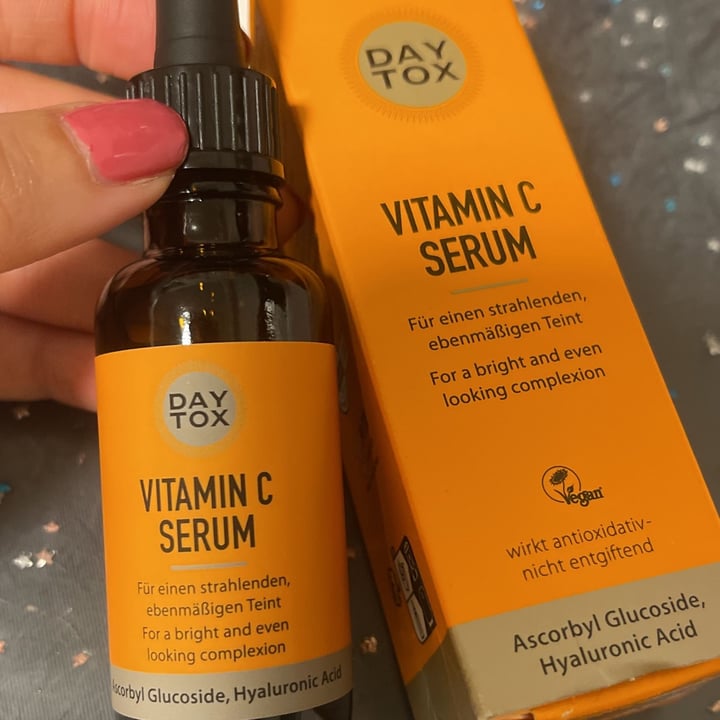 photo of DayTox Vitamin C Serum shared by @greenbovine on  19 Aug 2023 - review