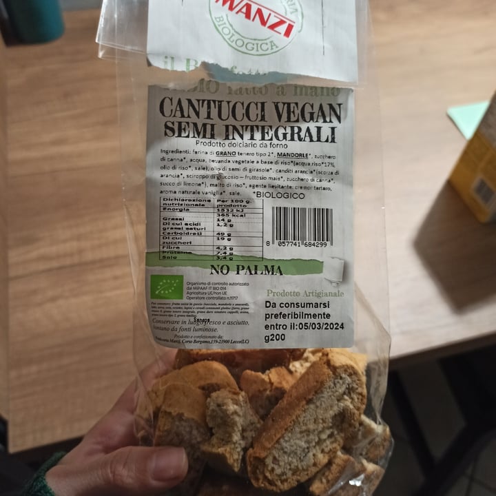 photo of Manzi Cantucci Vegani Semiintegrali shared by @annaboodmann on  16 Feb 2024 - review