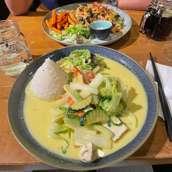 photo of MAI's Yellow Curry With Mango shared by @clalopre on  23 Sep 2023 - review
