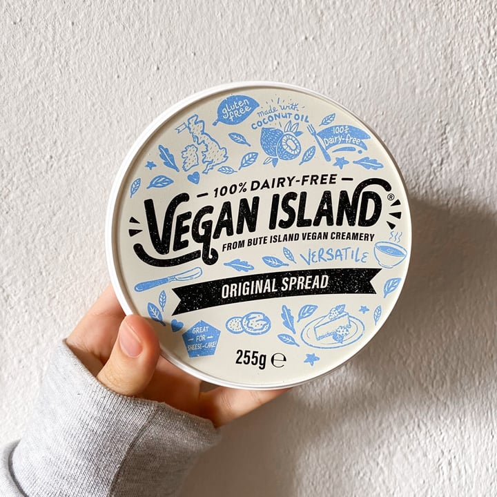 photo of Vegan island Dairy Free Spread Original shared by @gemmadiciliegio on  17 Feb 2024 - review