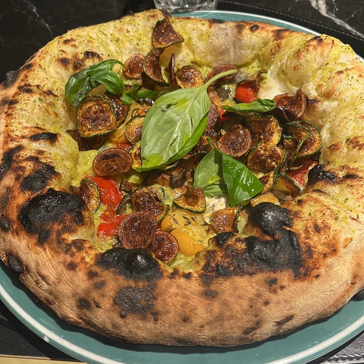 photo of Pizzeria Vincenzo Capuano sogno vegano shared by @ademarsi on  02 Sep 2025 - review